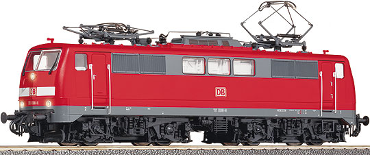 Electric locomotive BR 111<br /><a href='images/pictures/Roco/63717.jpg' target='_blank'>Full size image</a>